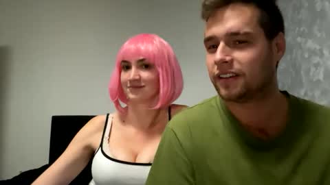 Snapshot of coochieandcream chatting on 9, 10, 2025 CoochieAndCream online show from 9, 10, 2025