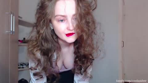 Snapshot of coolamber chatting on 4, 3, 2025 Amber online show from 4, 3, 2025