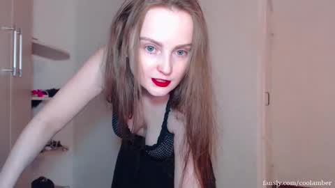 Snapshot of coolamber chatting on 11, 3, 2025 Amber online show from 11, 3, 2025