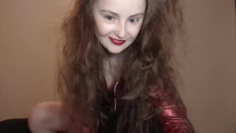 Snapshot of coolamber chatting on 2, 10, 2025 Amber online show from 2, 10, 2025