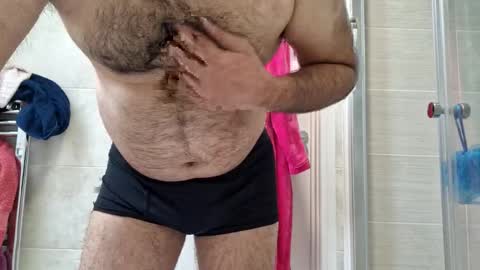 Snapshot of coolube1 chatting on 23, 10, 2025 coolube1 online show from 23, 10, 2025