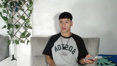 Snapshot of cooper_shiroo chatting on 23, 7, 2026 shiro online show from 23, 7, 2026