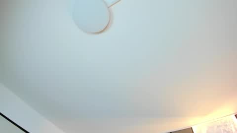 C O R A L  online show from 18, 11, 2025