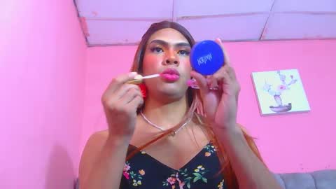 Coral Santana online show from 11, 9, 2025