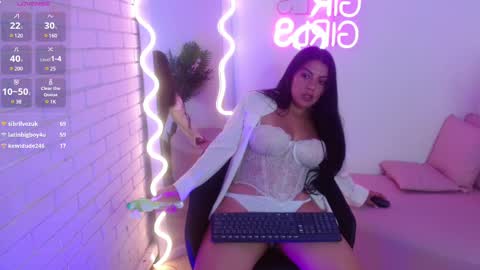 Carolina  online show from 12, 2, 2025