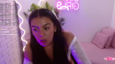Carolina  online show from 13, 2, 2025