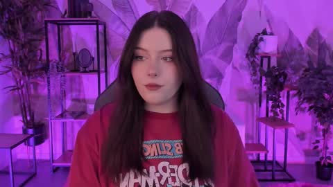 Snapshot of coralinekeyns chatting on 10, 10, 2025 little girl who is always right or Coraline online show from 10, 10, 2025