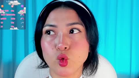 Coral Stefani online show from 14, 12, 2024