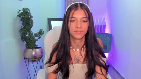 Coral online show from 2, 1, 2025