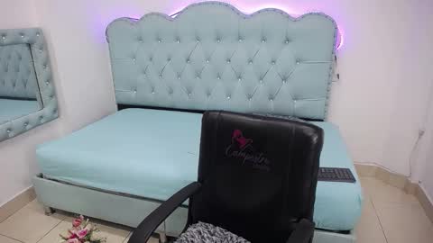 Snapshot of cordelia_perlman chatting on 25, 10, 2025 Cordelia online show from 25, 10, 2025