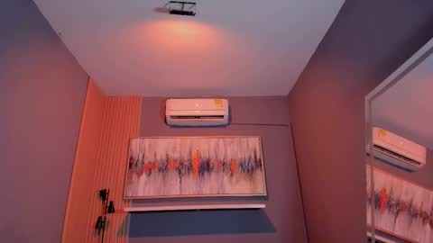 Snapshot of corinnah chatting on 16, 9, 2025 Cori online show from 16, 9, 2025