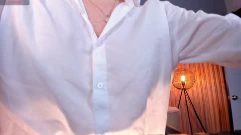 Corinne Russo online show from 6, 3, 2025