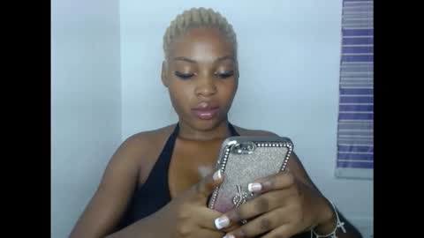 Snapshot of cornxcunt chatting on 24, 10, 2025 cornxcunt online show from 24, 10, 2025