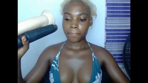 Snapshot of cornxcunt chatting on 7, 11, 2025 cornxcunt online show from 7, 11, 2025