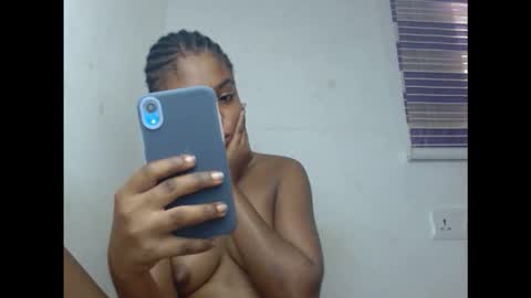 Snapshot of cornxcunt chatting on 10, 3, 2026 cornxcunt online show from 10, 3, 2026