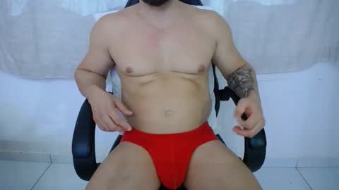 Snapshot of corolaxxl chatting on 28, 10, 2025 corolaxxl online show from 28, 10, 2025