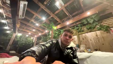 Snapshot of coronelking chatting on 6, 1, 2025 coronelking online show from 6, 1, 2025