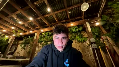 Snapshot of coronelking chatting on 15, 10, 2025 coronelking online show from 15, 10, 2025