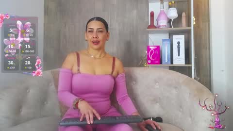 cortney tayler online show from 15, 11, 2025