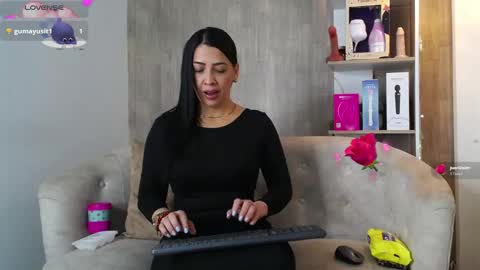 cortney tayler online show from 17, 12, 2025