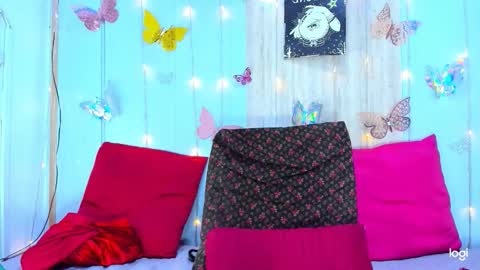 Snapshot of corynatayler chatting on 17, 9, 2025 corynatayler online show from 17, 9, 2025