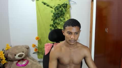 Snapshot of corzoethan chatting on 20, 1, 2025 Ethan  online show from 20, 1, 2025