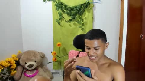 Snapshot of corzoethan chatting on 10, 2, 2025 Ethan  online show from 10, 2, 2025