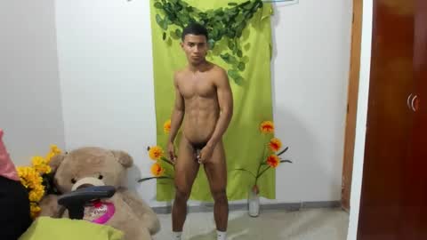 Snapshot of corzoethan chatting on 19, 2, 2025 Ethan  online show from 19, 2, 2025