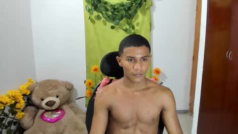 Snapshot of corzoethan chatting on 26, 2, 2025 Ethan  online show from 26, 2, 2025