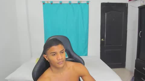 Snapshot of corzoethan chatting on 13, 9, 2025 Ethan  online show from 13, 9, 2025