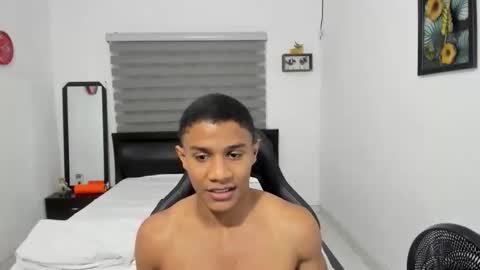 Snapshot of corzoethan chatting on 17, 11, 2025 Ethan online show from 17, 11, 2025