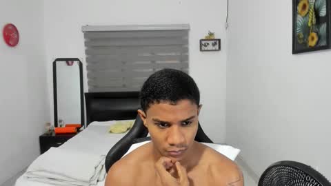 Snapshot of corzoethan chatting on 20, 12, 2025 Ethan online show from 20, 12, 2025