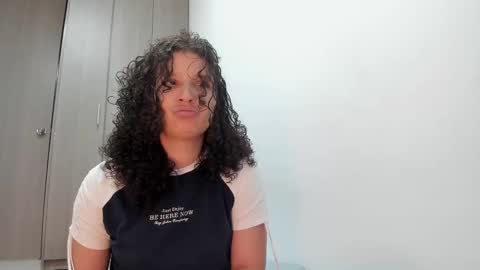 Lunita online show from 6, 10, 2025