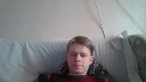 Snapshot of cosm2312 chatting on 18, 4, 2026 Andrew online show from 18, 4, 2026