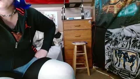 Snapshot of cosmicjones88 chatting on 21, 4, 2026 cosmicjones88 online show from 21, 4, 2026
