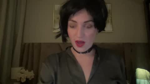 Snapshot of cosmo_blondiee chatting on 25, 9, 2025 cosmo_blondiee online show from 25, 9, 2025