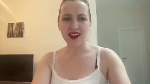 cosmo_blondiee online show from 9, 1, 2026