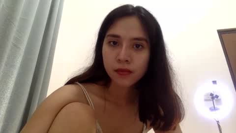 Liz Gwyneth Charlota online show from 22, 5, 2026