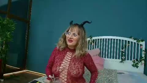 cougarmilf_ online show from 14, 6, 2026