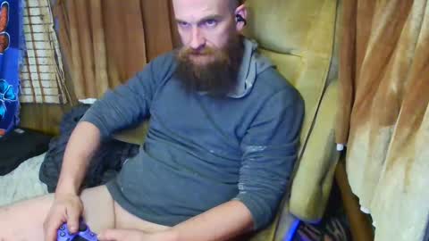 Snapshot of countryfuckers chatting on 6, 10, 2025 Alaskawildcouple online show from 6, 10, 2025