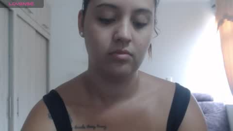  ALEJANDRO Y EMILY  online show from 5, 12, 2025