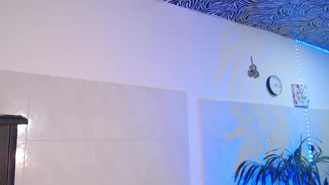 Snapshot of couple_sweet1016 chatting on 9, 5, 2026 ALEXA KIM online show from 9, 5, 2026
