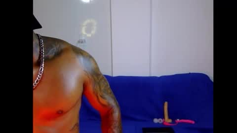 Snapshot of coupleinblack chatting on 4, 3, 2026 Otto - Aron online show from 4, 3, 2026