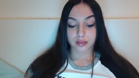 Snapshot of courtney_lux chatting on 10, 12, 2024 Courtney online show from 10, 12, 2024