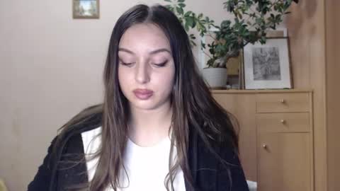 Snapshot of courtney_lux chatting on 16, 1, 2025 Courtney online show from 16, 1, 2025