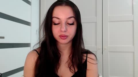 Courtney online show from 25, 2, 2026