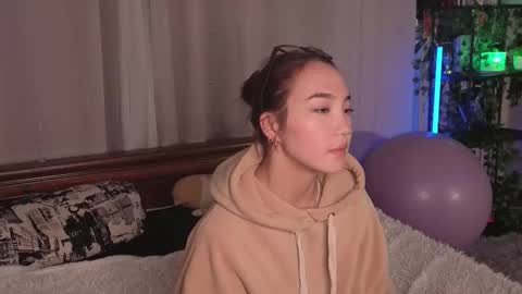 Yuna online show from 13, 12, 2025