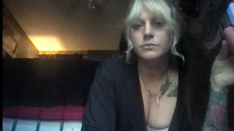 Bayleecaitlin online show from 13, 12, 2025