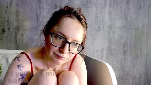 Snapshot of coy_girl_ chatting on 14, 1, 2025 My name is Emma - HELP COLLECT TOKENS FOR THE OPERATION FOR MY DAUGHTER online show from 14, 1, 2025