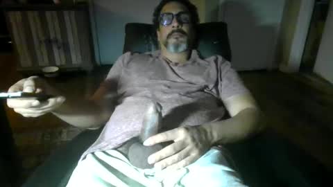 Alejandro online show from 31, 12, 2024